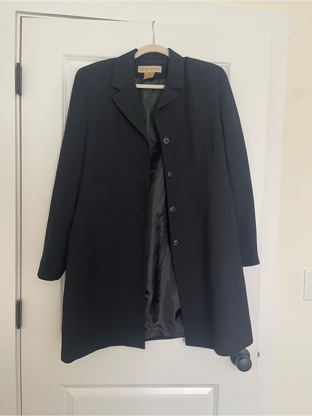 Apostrophe Classic Black Women's Button Suit Coat size 18